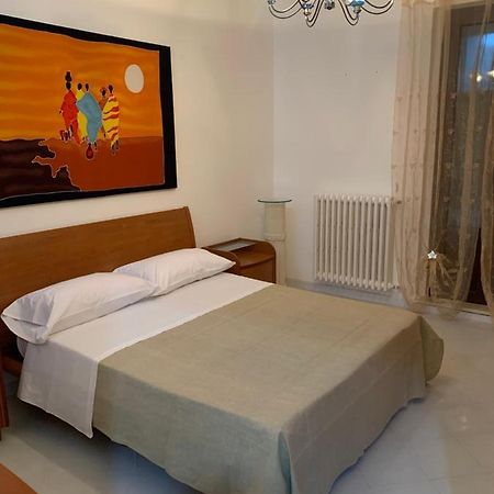 Domenica Rooms Lecce Exteriör bild