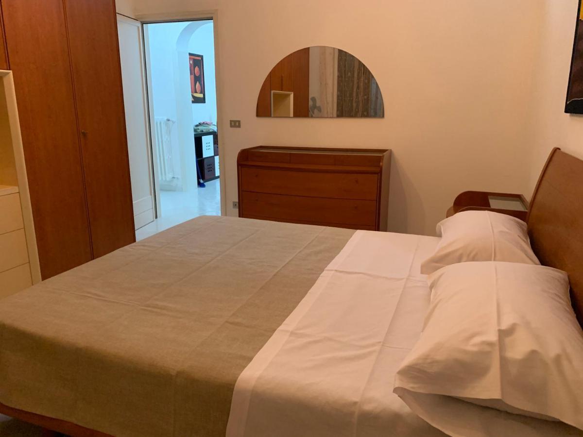 Domenica Rooms Lecce Exteriör bild