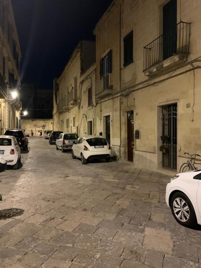 Domenica Rooms Lecce Exteriör bild